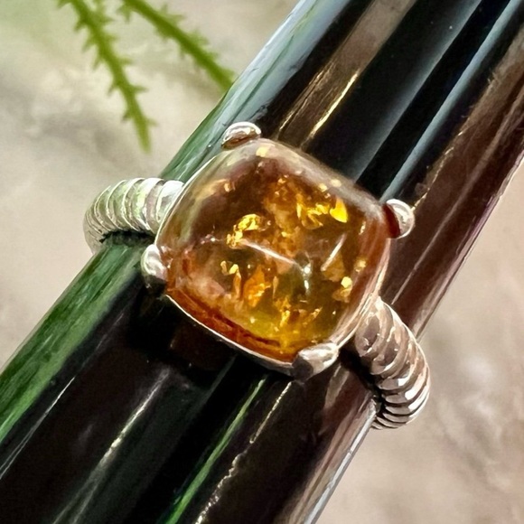 Vintage Designer Baltic Amber Ring. Cable Band Solid 925 Sterling Silver - Picture 9 of 16